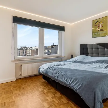 Appartement Fantastically Located Modern With Garage Available